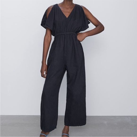 Zara jump suit - Picture 1 of 3